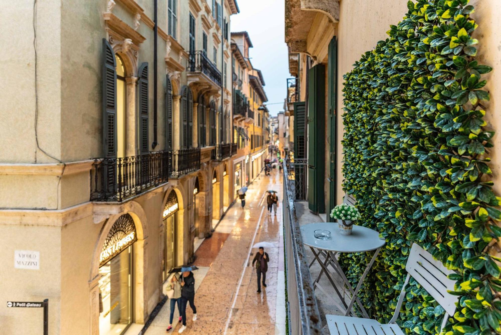 -Near Arena & Giuletta- Pet Friendly Mazzini Palace Verona Luaran gambar