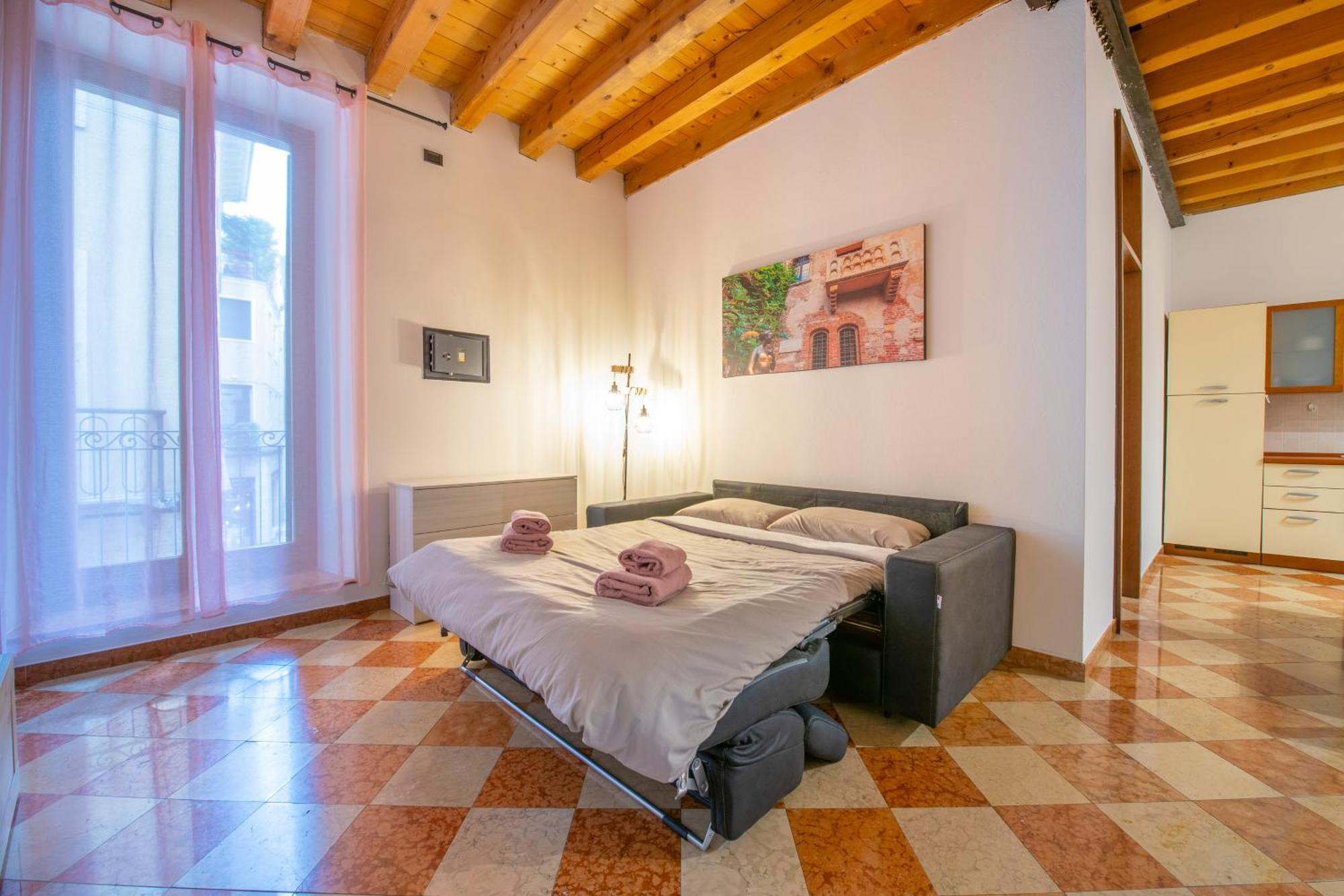 -Near Arena & Giuletta- Pet Friendly Mazzini Palace Verona Luaran gambar